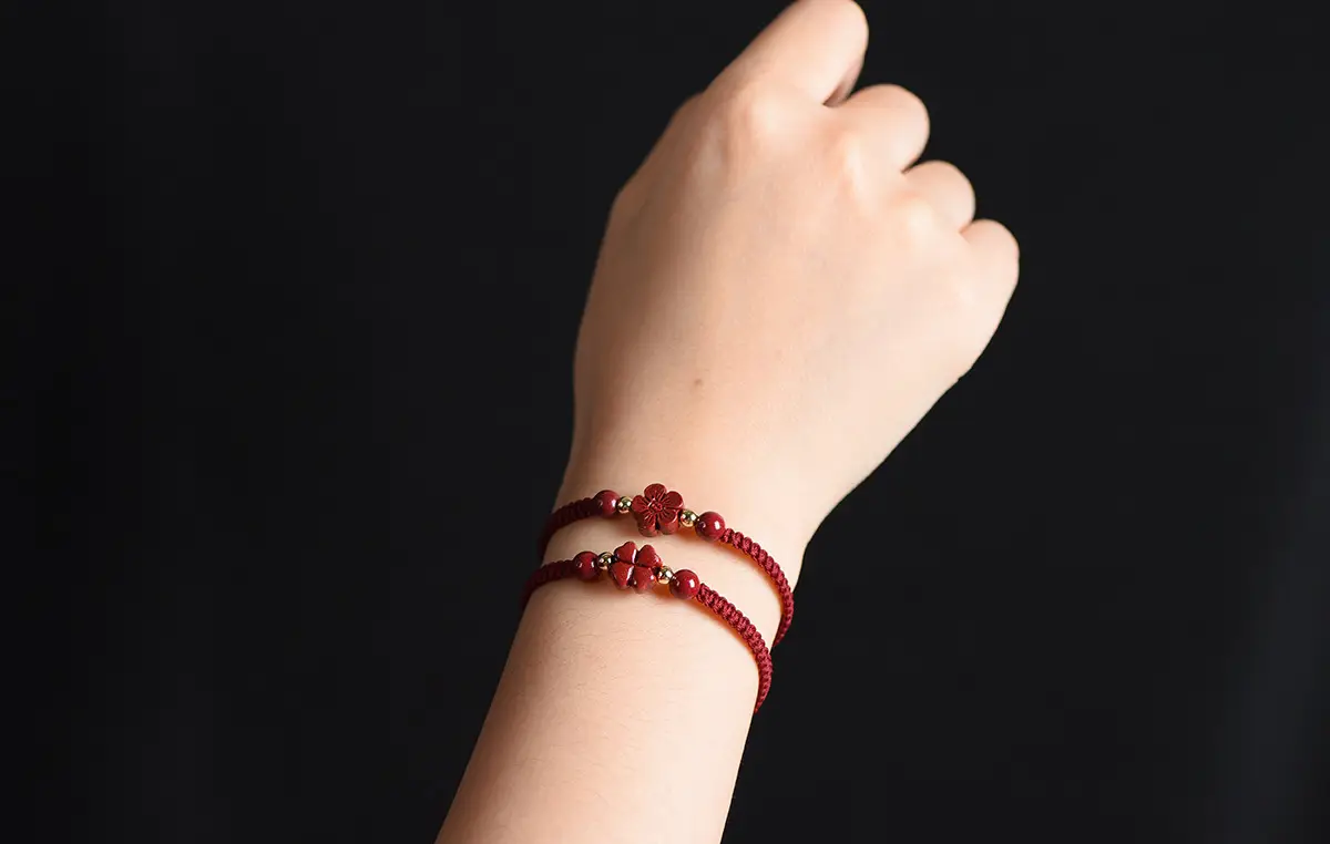Red Five-Petal Clover Bracelet with Red Rope & Gold Beads — feature 21