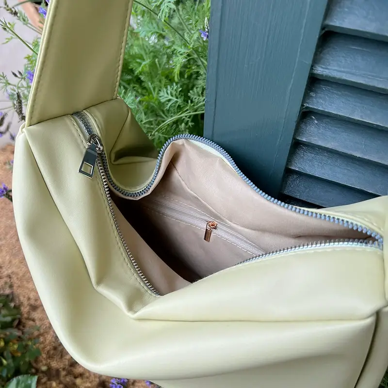 Large Capacity Soft Leather Shoulder Bag for Women Yellow — feature 11