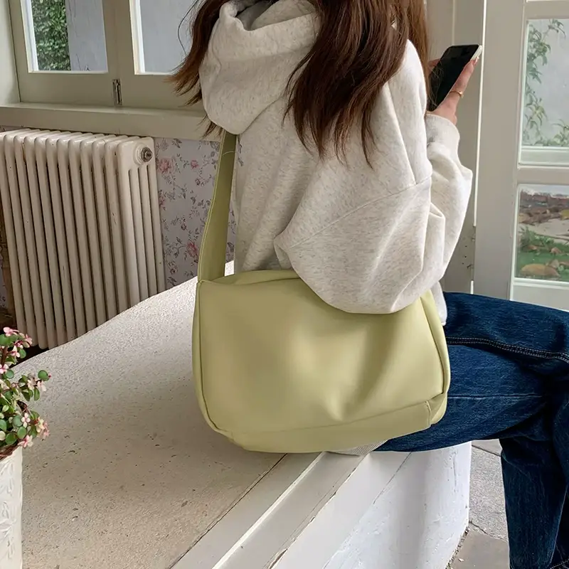 Large Capacity Soft Leather Shoulder Bag for Women Yellow — feature 3