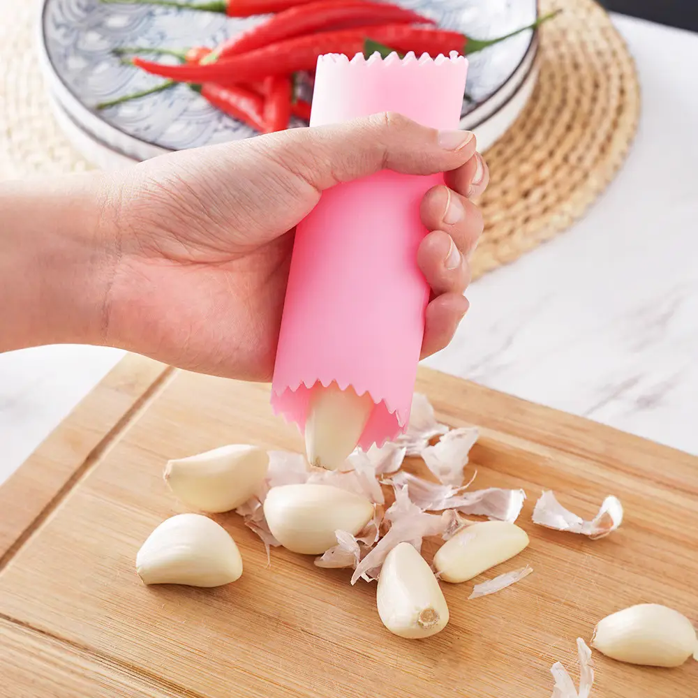 Silicone Garlic Peeler Red Manual Peeler - Image 3