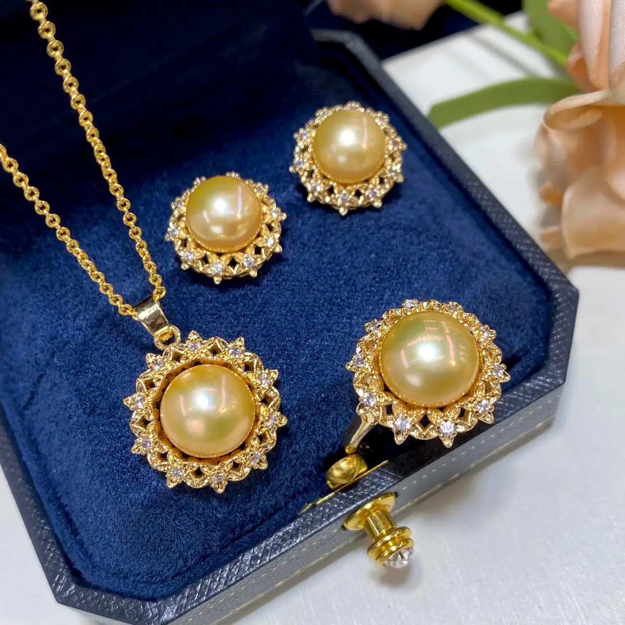 Freshwater Pearl Jewelry Set Gold Plated 3-Piece Set