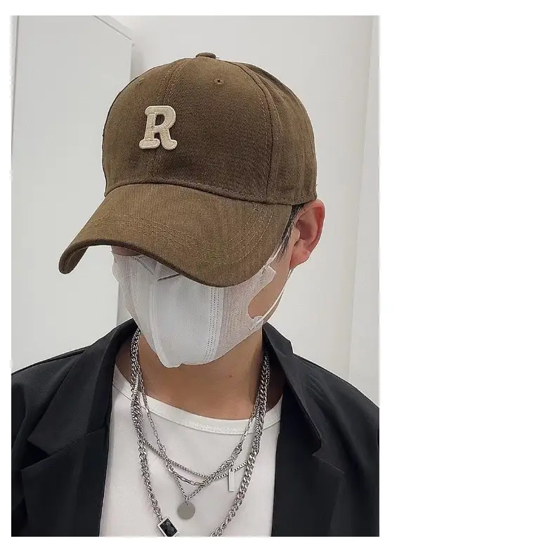 R Logo Baseball Cap Large Small Brown Beige — feature 5