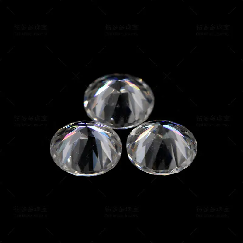 Round Moissanite Diamond 5mm Eight Hearts Arrows — feature 4