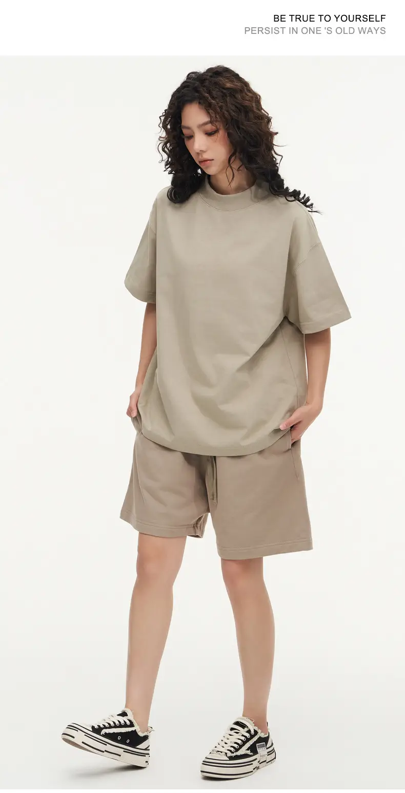 Red T-Shirt 32S Pure Cotton High Neck Loose Fit — feature 27