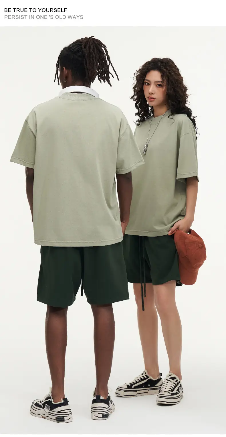 Red T-Shirt 32S Pure Cotton High Neck Loose Fit — feature 9