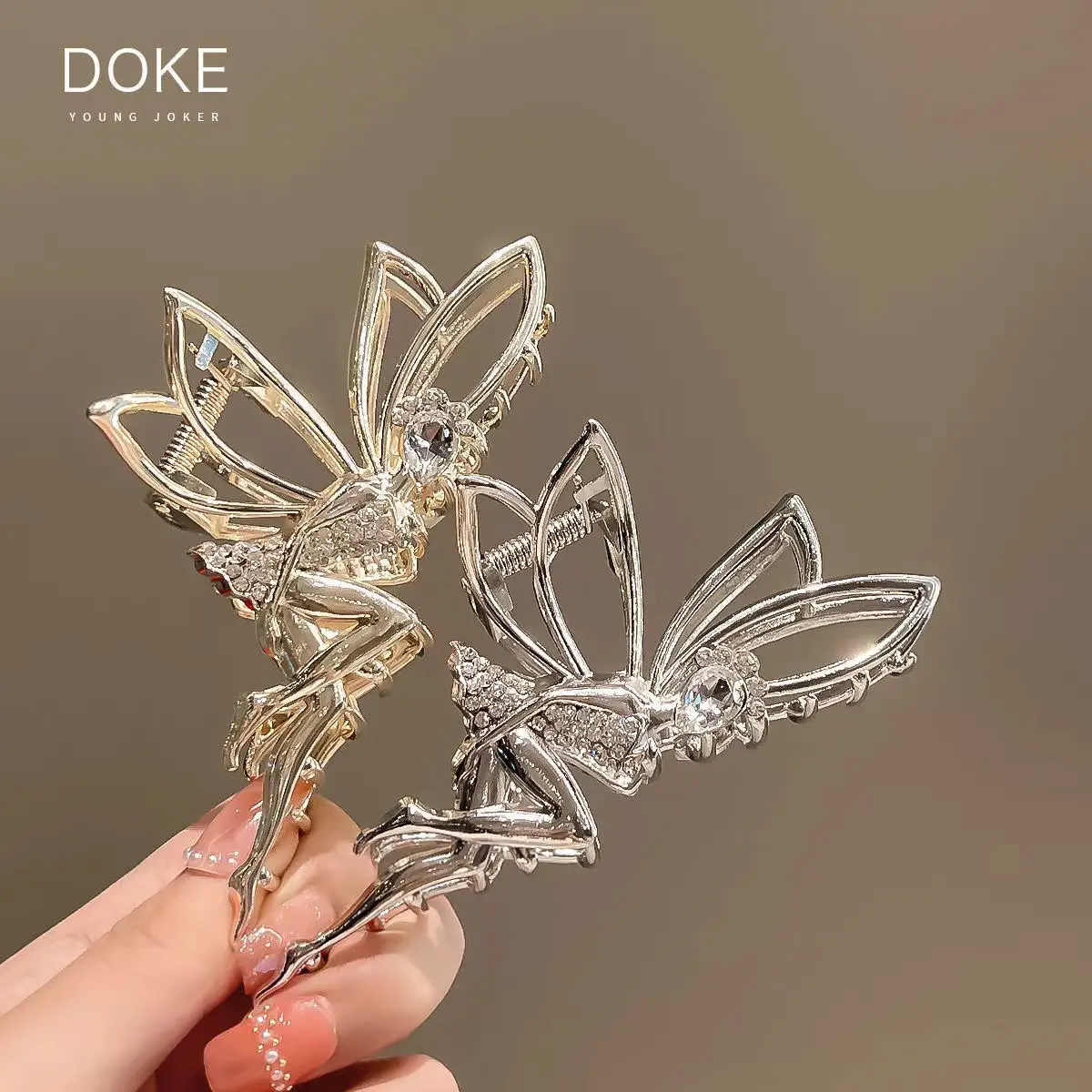 Silver Princess Hair Clip for Women — feature 1