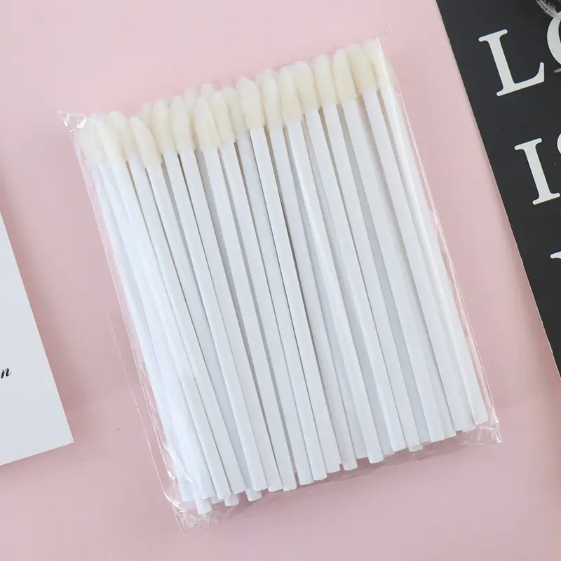 New Hollow Lip Brush for Blending & Glazing - Image 4