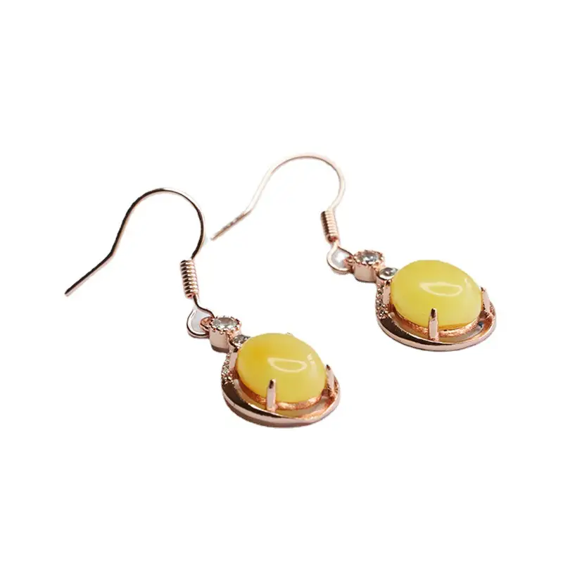 Guan Yu Yellow Amber Earrings with Honey Design