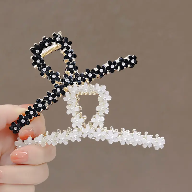 Korean Style Black Garnet Hair Clip Large Size
