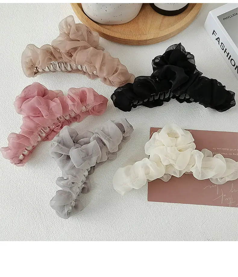 Feminine White Mesh Hair Clip for Women — feature 4