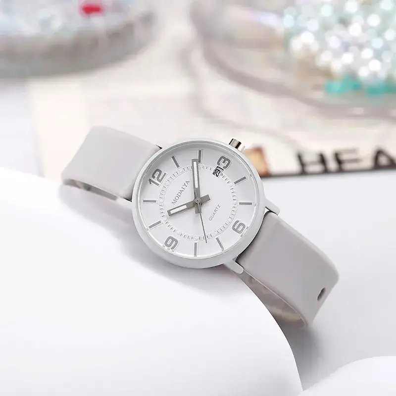 Green Silicone Student Watch with Waterproof Design - Image 6