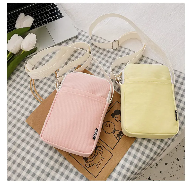 Trendy Yellow Square Mobile Phone Bag for Women — feature 26