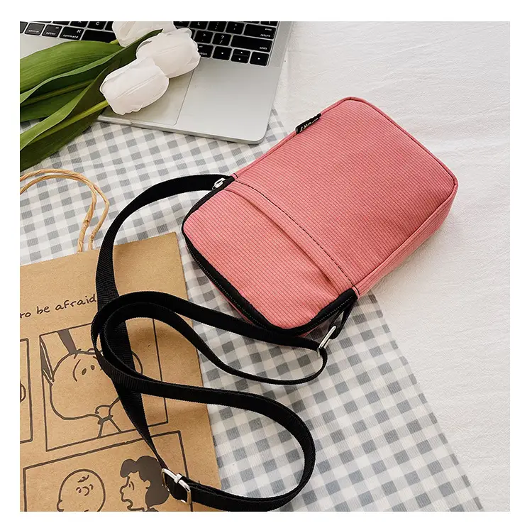 Trendy Yellow Square Mobile Phone Bag for Women — feature 39