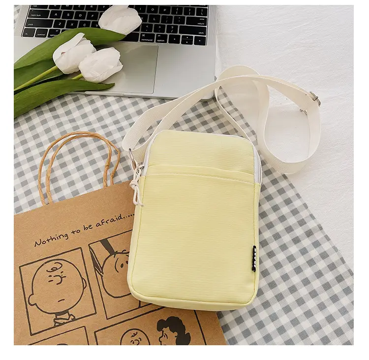 Trendy Yellow Square Mobile Phone Bag for Women — feature 42