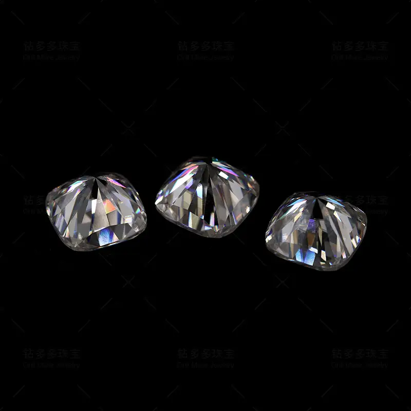 Square Cut Moissanite Gemstone 7x7mm Fat Square — feature 5