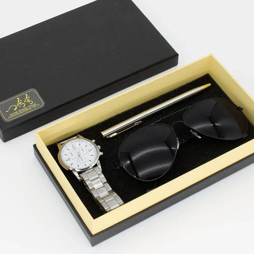 Men's Black Sunglasses with Quartz Watch Set - Image 2