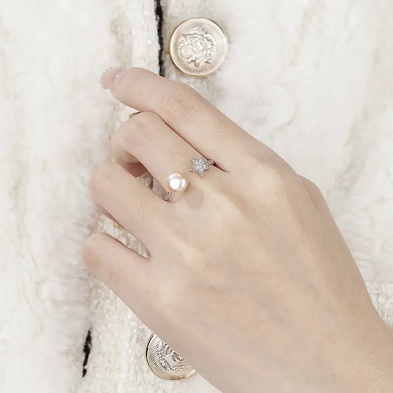 Women's Adjustable Pearl Star Ring with Diamond Accent - Image 4