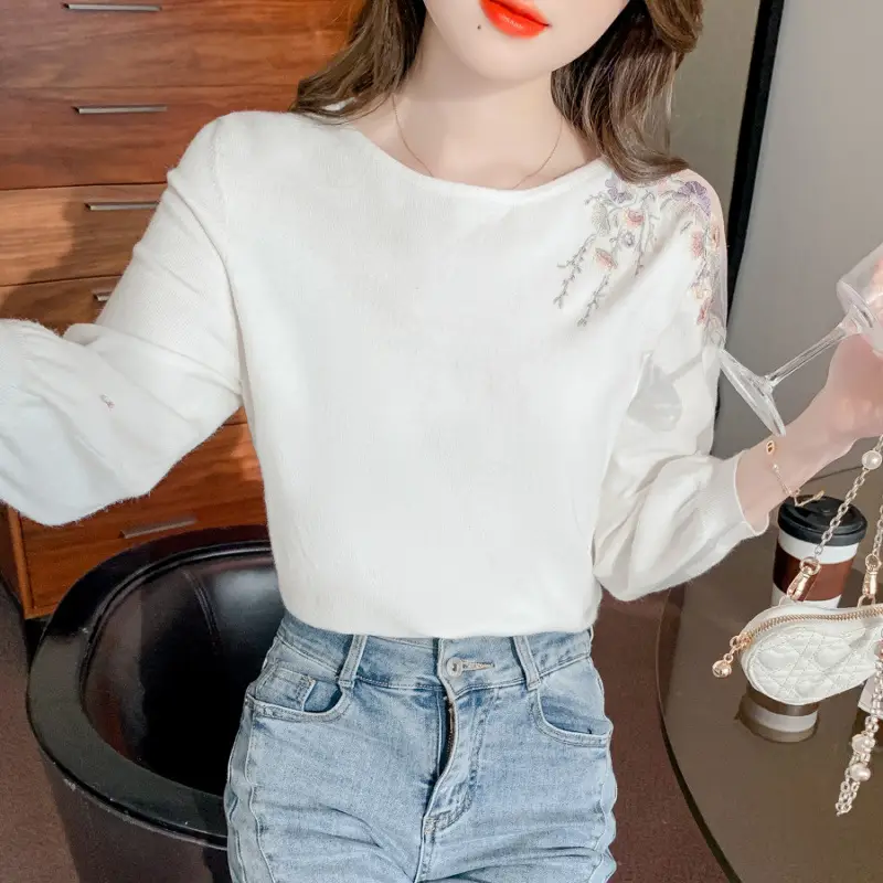 Women Hollow Knitted Sweater Sweet Small 2025 Autumn - Image 3