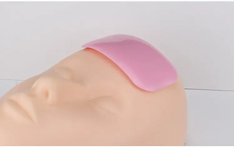 Silicone Eyelash Spacer Tool Pink Flat Base — feature 10