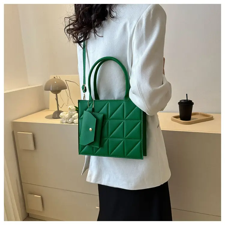 Green Quilted Women's Shoulder Messenger Bag — feature 9