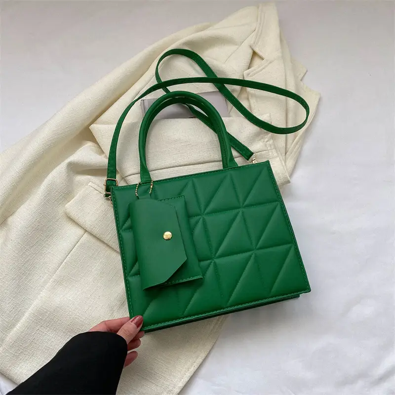 Green Quilted Women's Shoulder Messenger Bag - Image 3