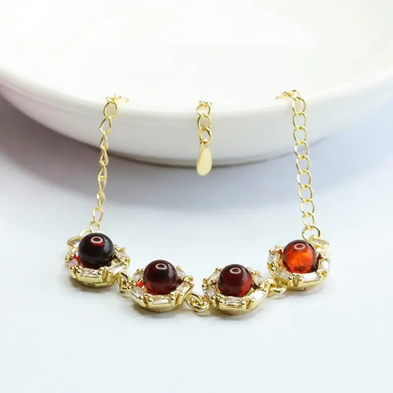 Guan Yu Natural Amber Bracelet Gold Chain for Women - Image 3