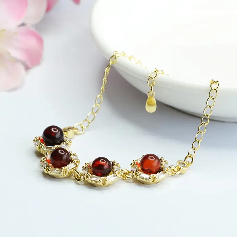 Guan Yu Natural Amber Bracelet Gold Chain for Women - Image 4