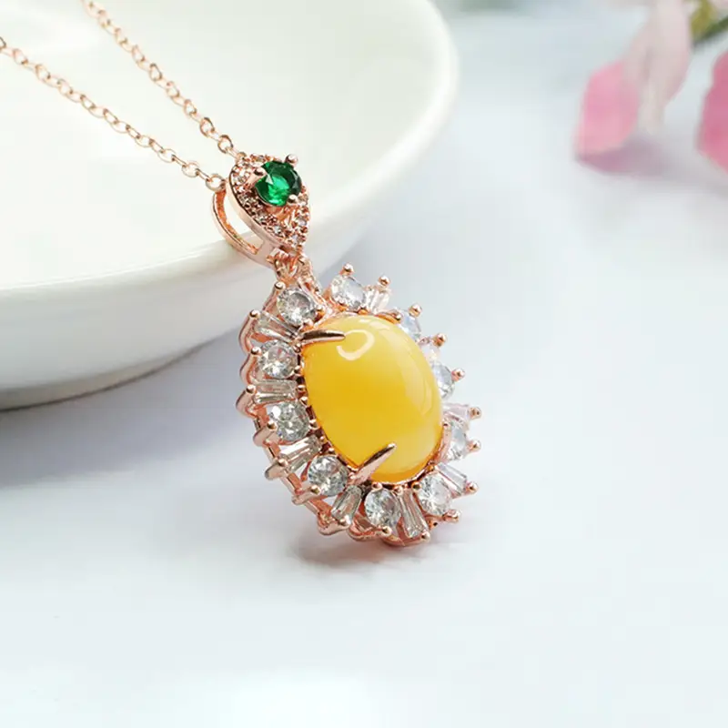 Guan Yu Yellow Amber Necklace with Crystal Set — feature 6