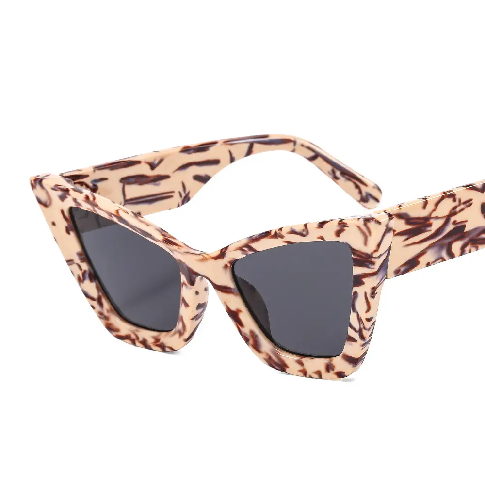 Purple Cat-Eye Sunglasses for Women Street Party Fashion - Image 4