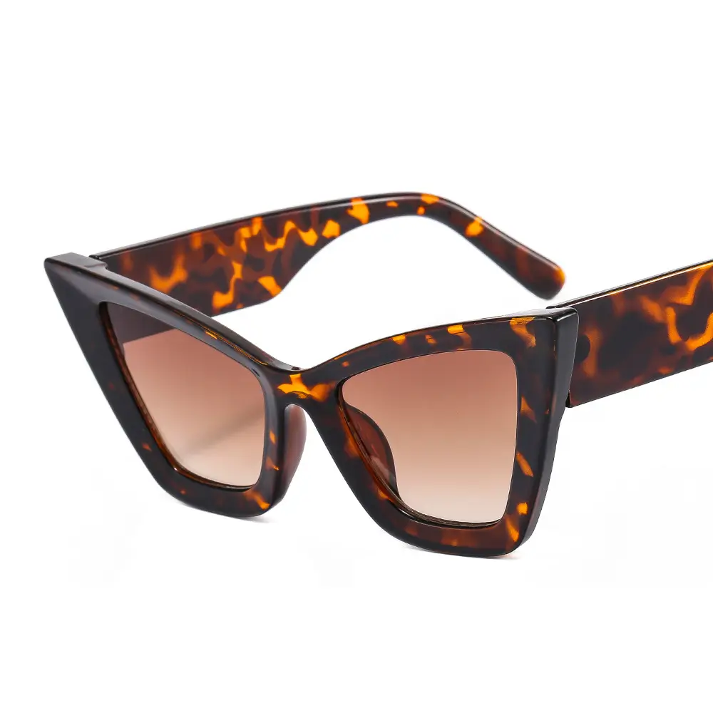 Purple Cat-Eye Sunglasses for Women Street Party Fashion - Image 6