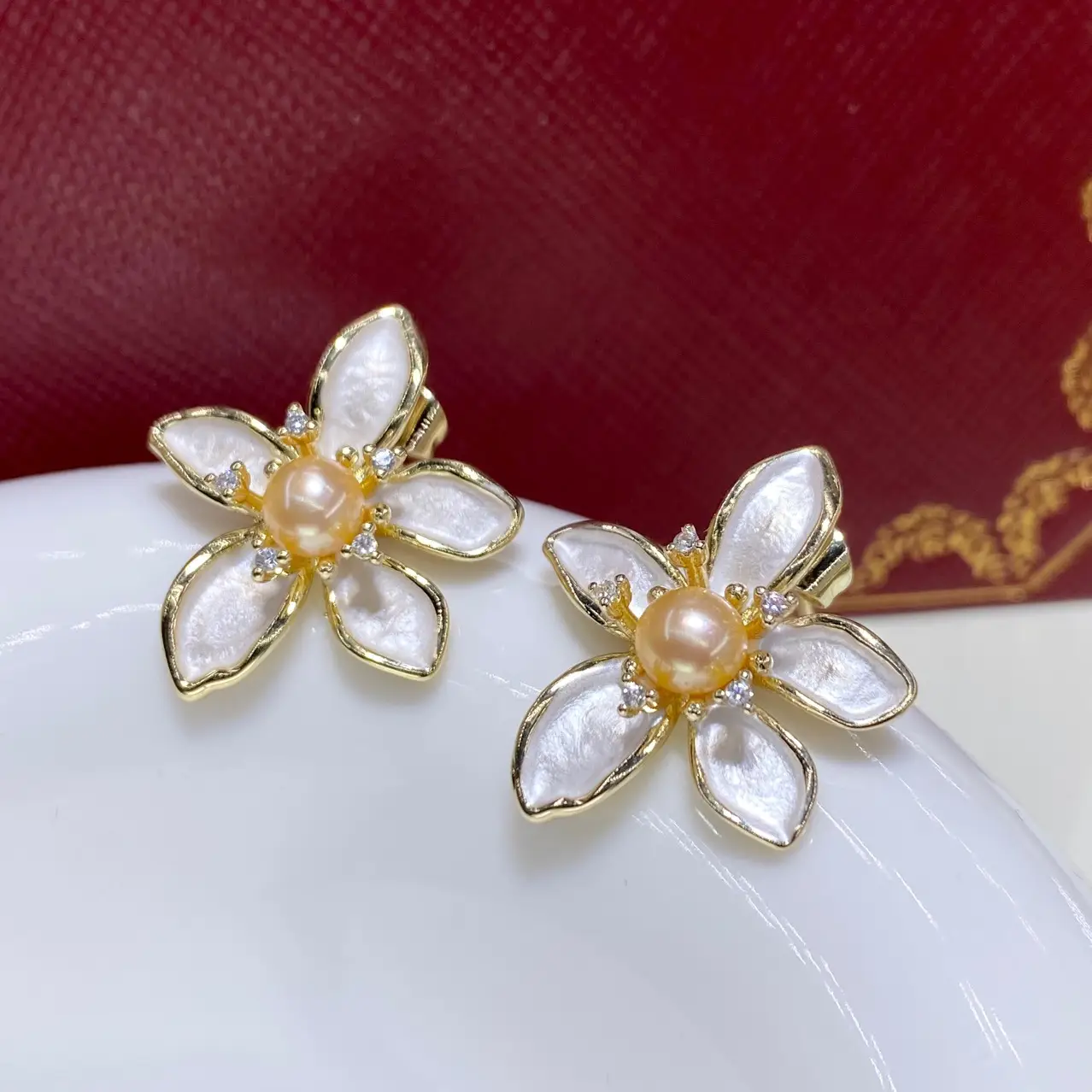 Freshwater Gold Pearl Flower Earrings for Women - Image 3
