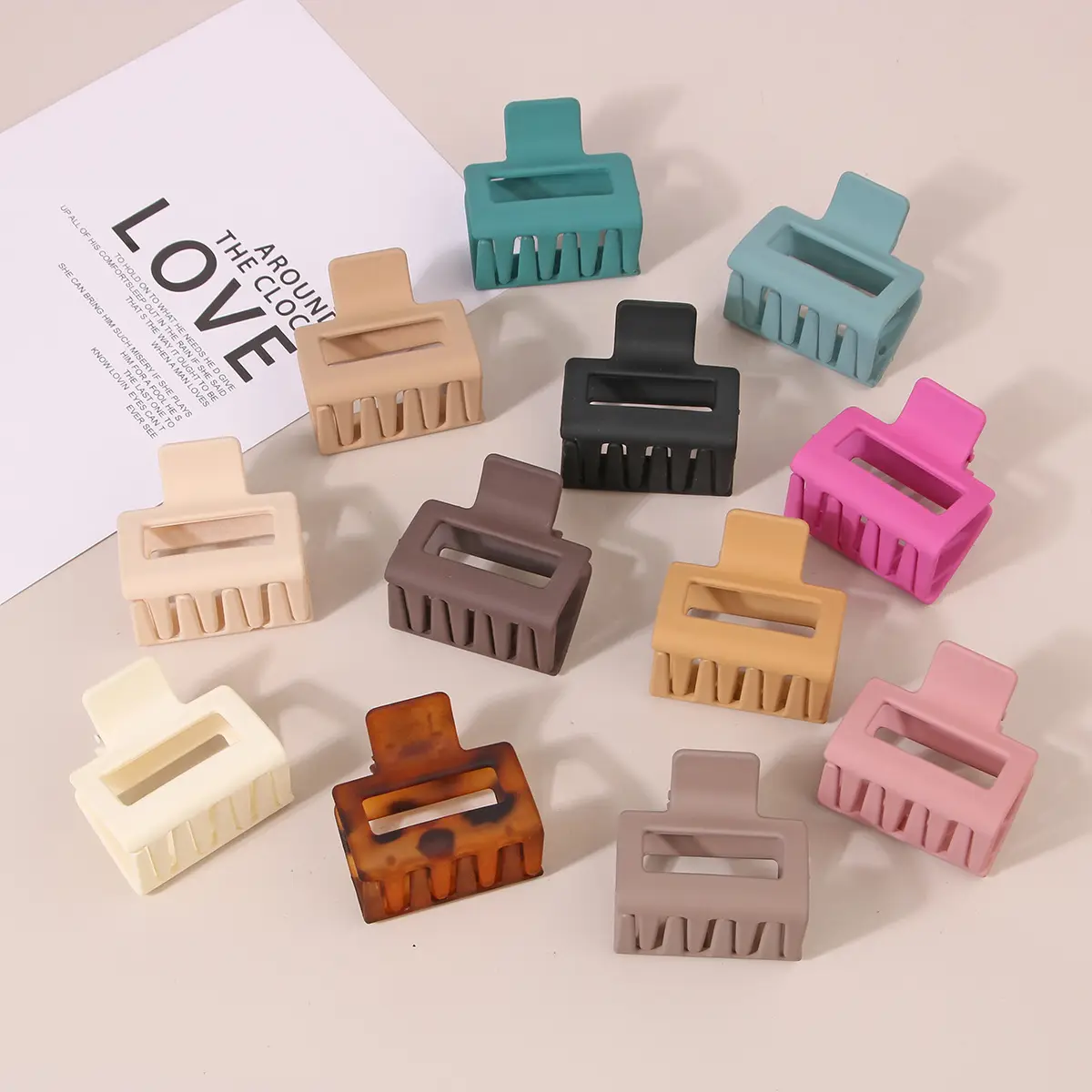 Extra Large Frosted Shark Hair Grab Clips Set