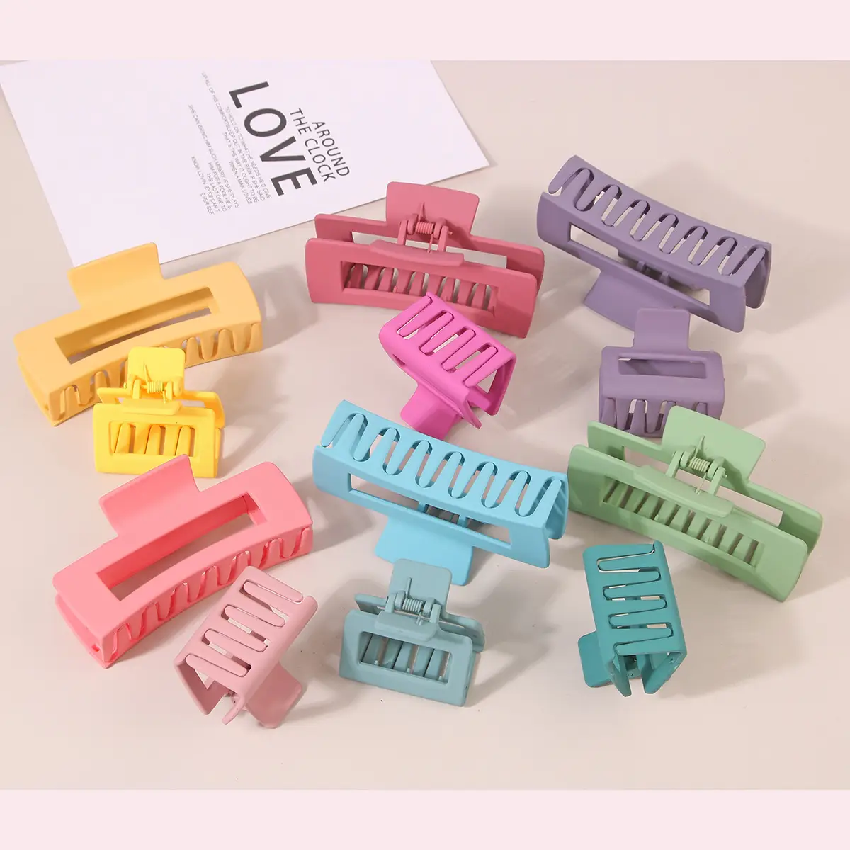 Extra Large Frosted Shark Hair Grab Clips Set — feature 19