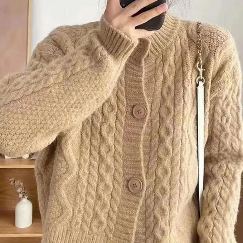 2025 Green Twist Knitted Cardigan Women — feature 32