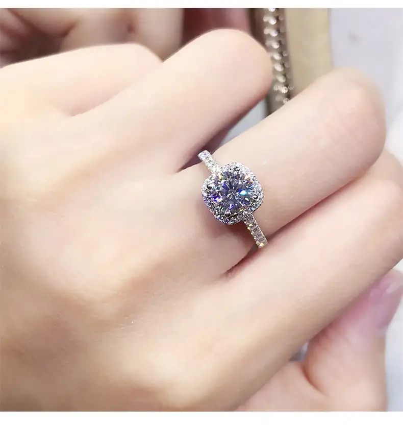 Clearance D Mosan Diamond Ring for Women — feature 11