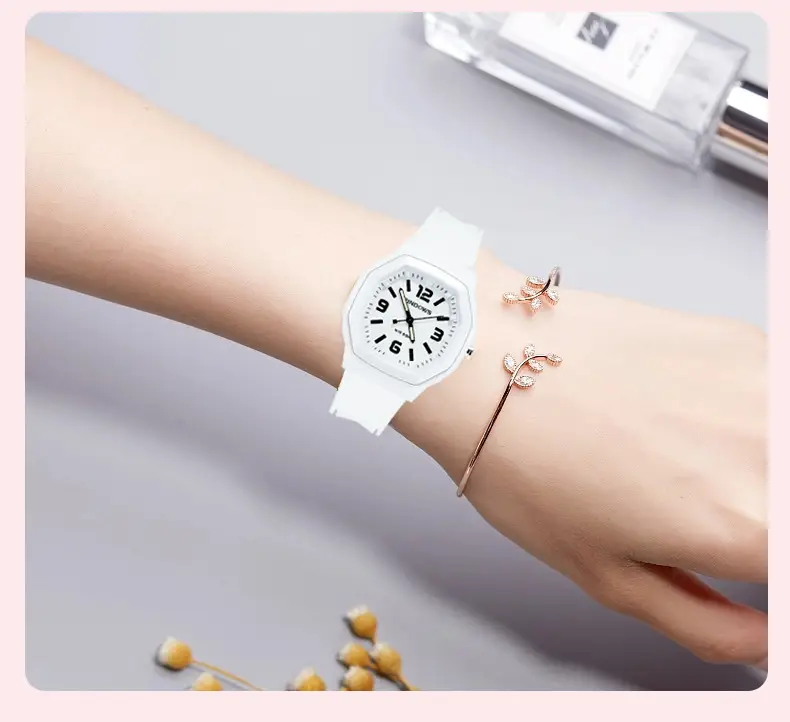 Women's Mint Green Quartz Watch with Green Strap — feature 16