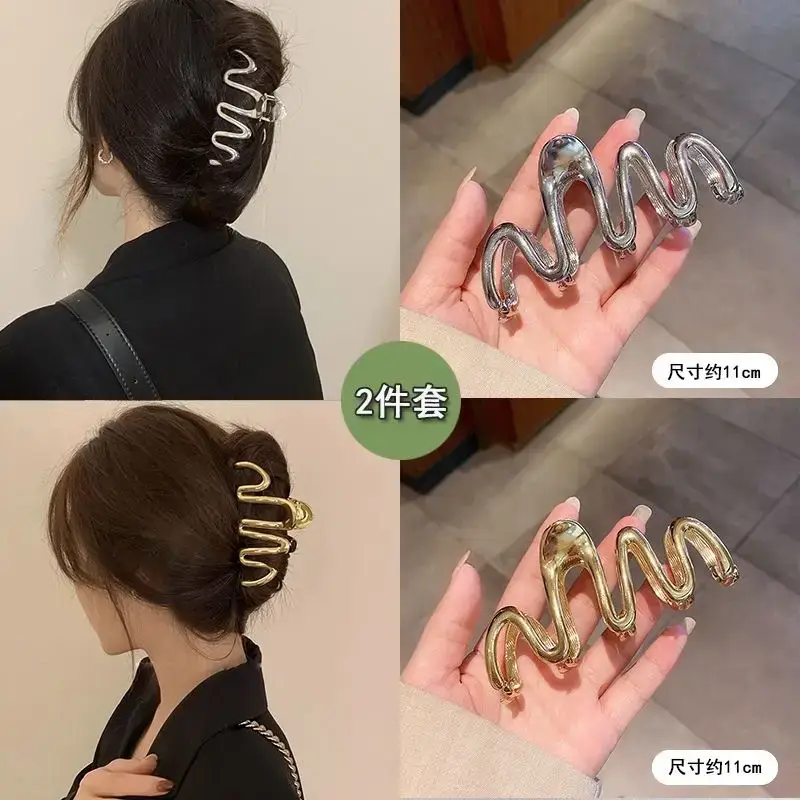 Oversized 3D Metal Hairpin Clip Shark Design — feature 6