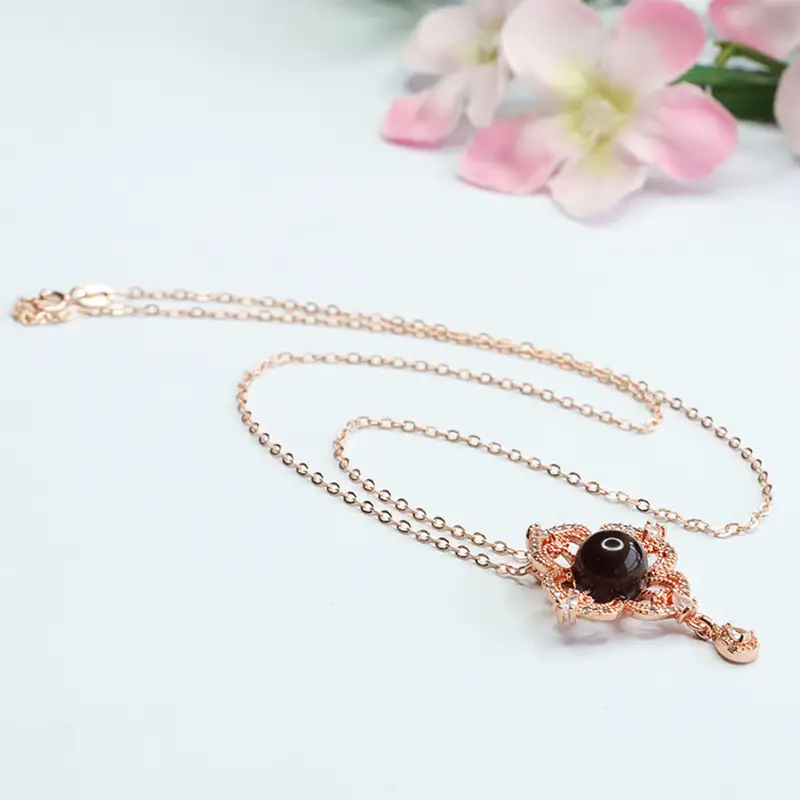 Natural Amber Hollow Flower Necklace for Women — feature 8