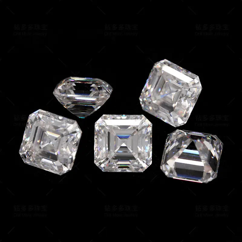 Loose Moissanite Square Cut 7x7mm 2K Clear - Image 4