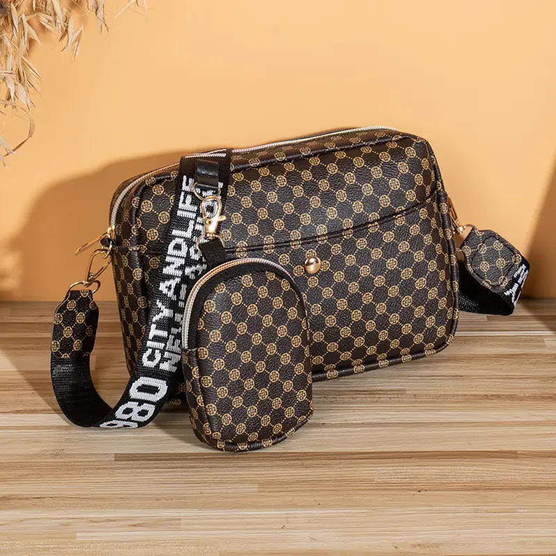 Green Quilted Crossbody Bag for Women 2023 - Image 5
