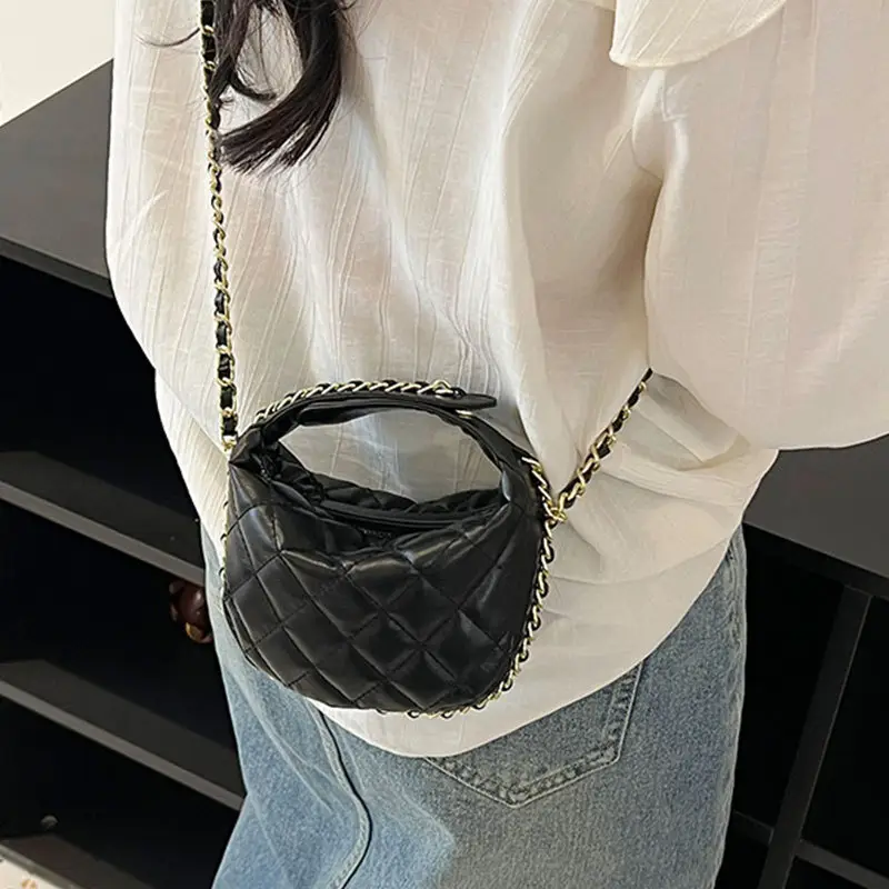 Korean Rhombic Chain Mini Crossbody Bag Black 2023