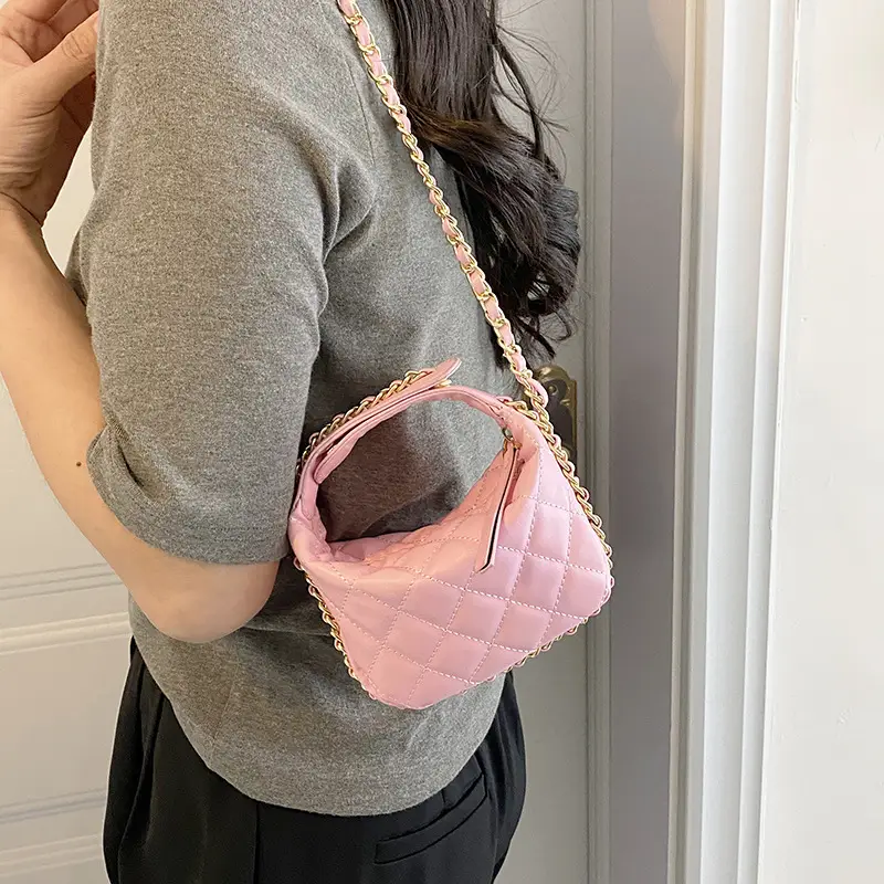 Korean Rhombic Chain Mini Crossbody Bag Black 2023