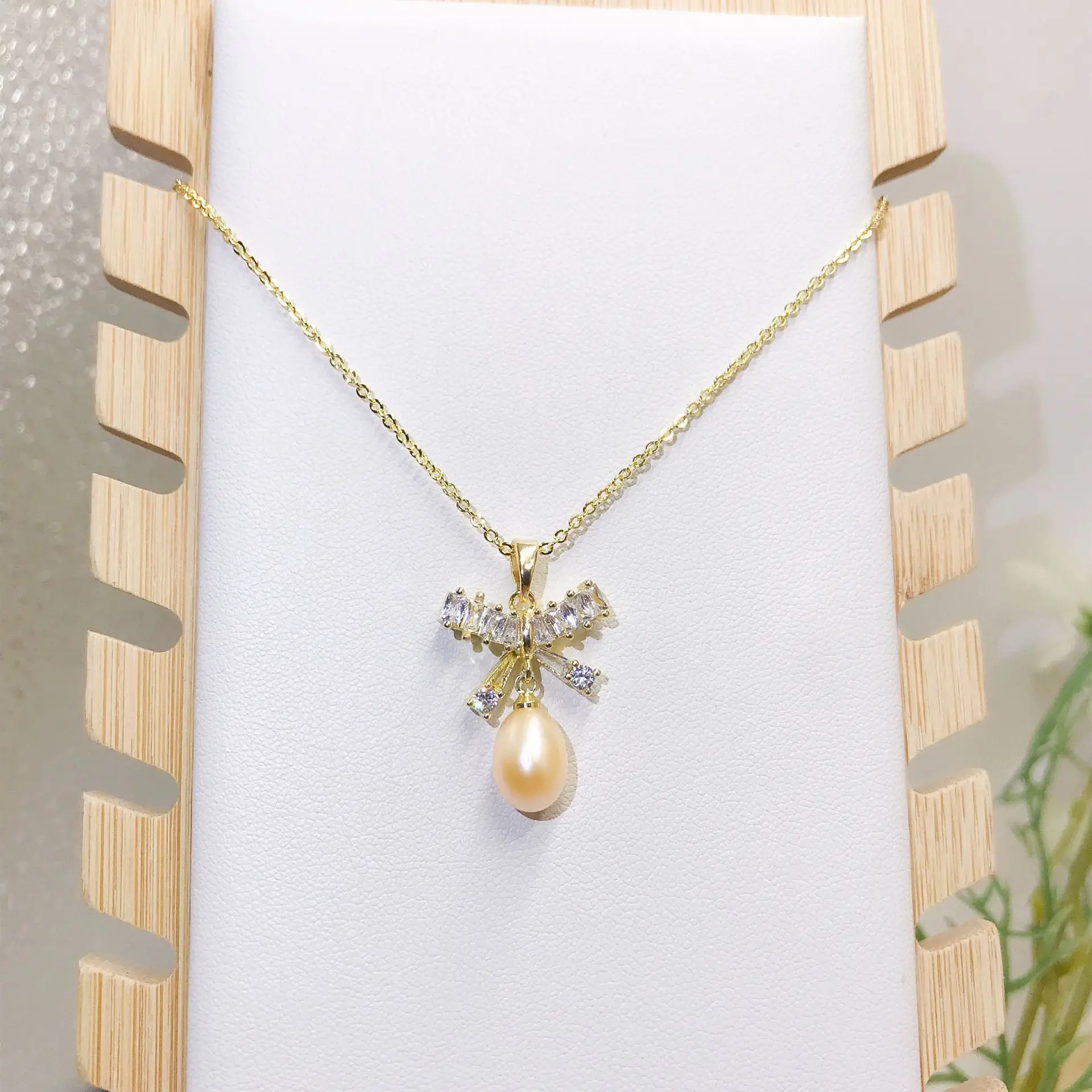 Luxury Pearl Flower Necklace Set Gold Chain — feature 15