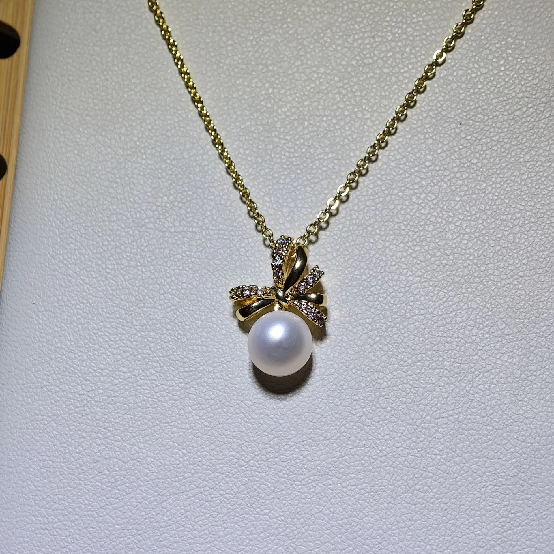Luxury Pearl Flower Necklace Set Gold Chain - Image 85