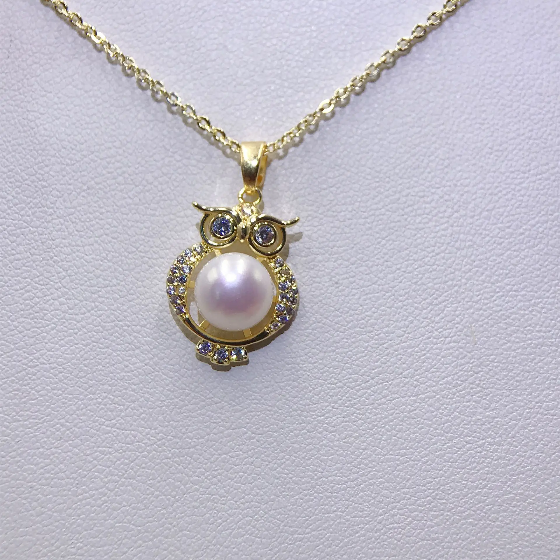 Luxury Pearl Flower Necklace Set Gold Chain - Image 22