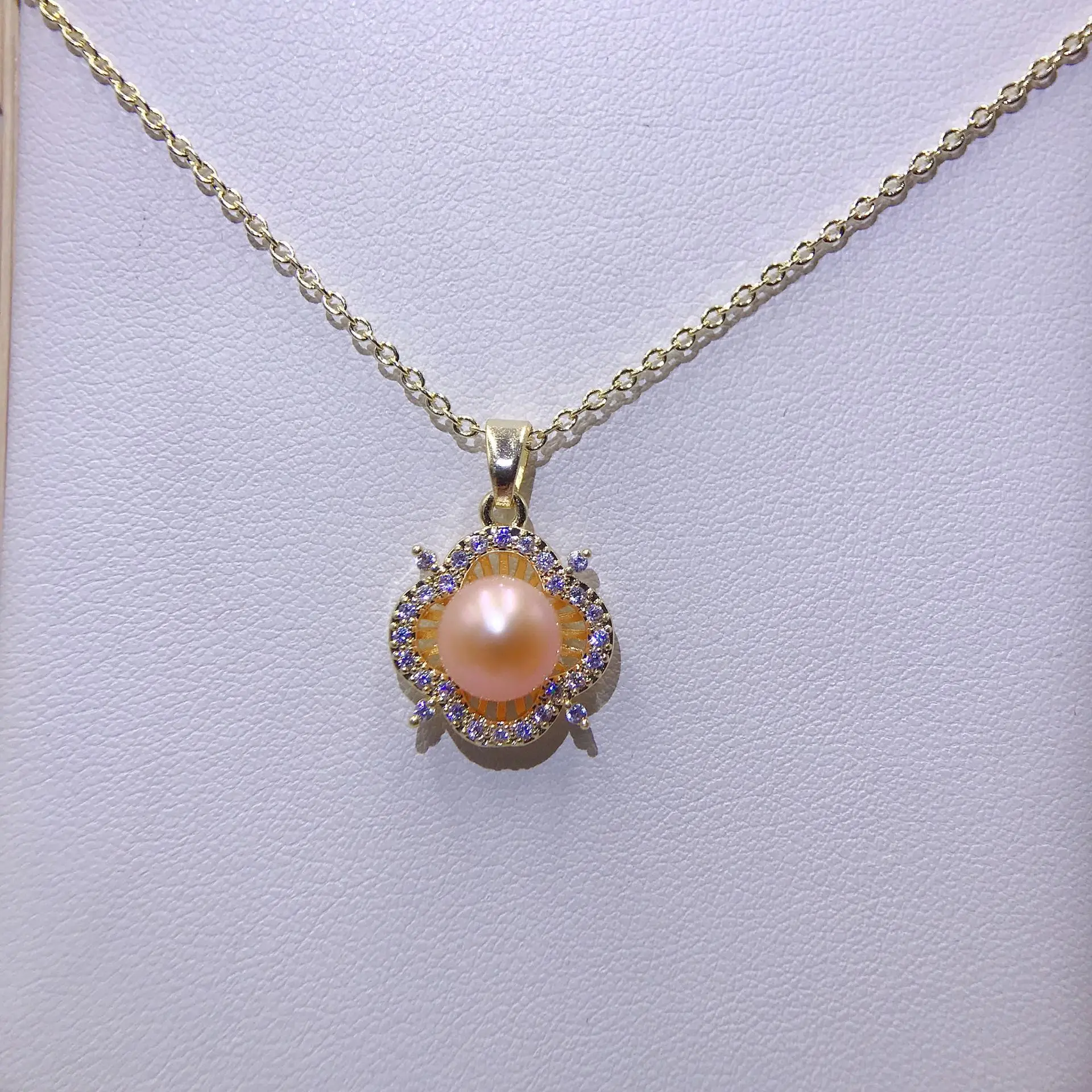 Luxury Pearl Flower Necklace Set Gold Chain - Image 30