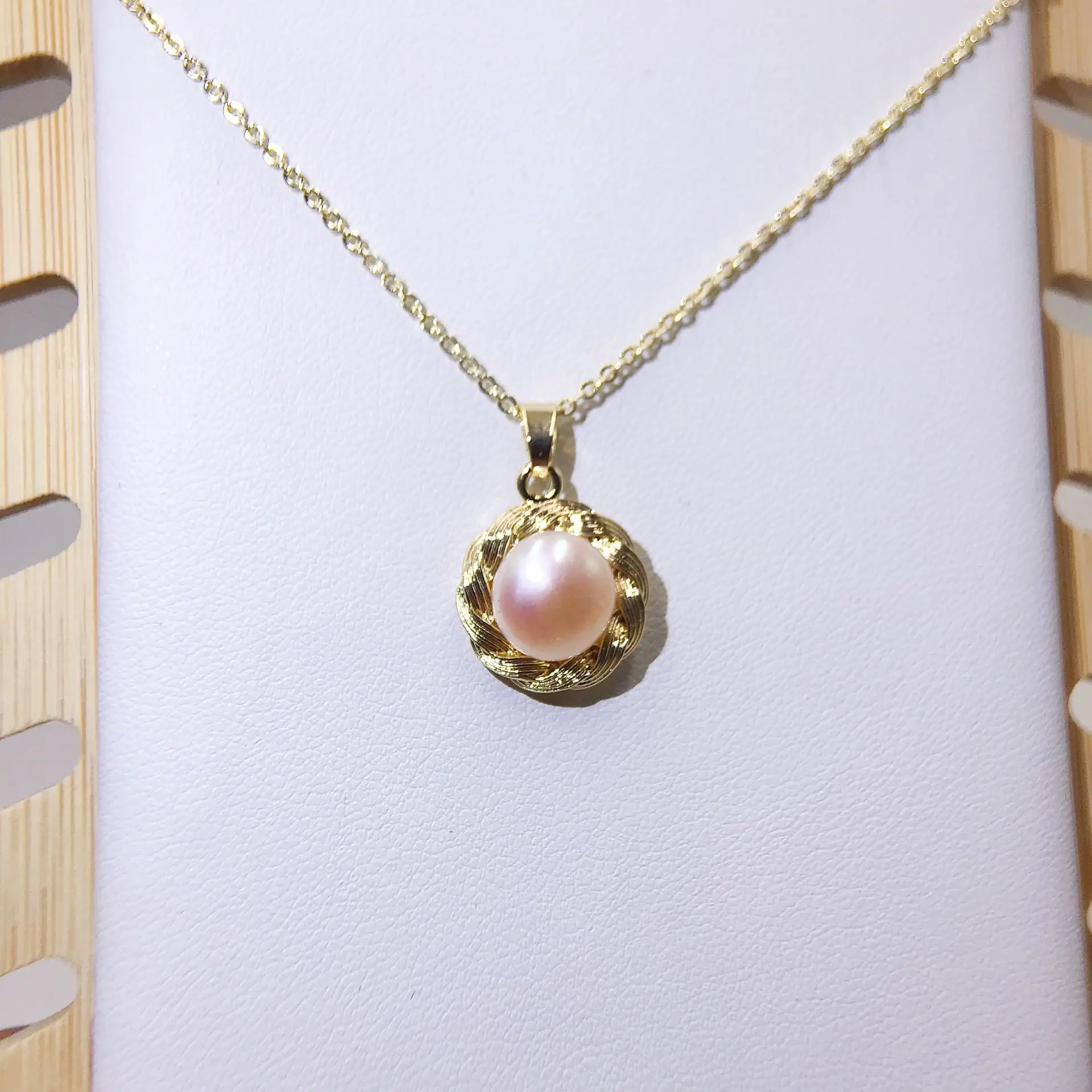 Luxury Pearl Flower Necklace Set Gold Chain - Image 33