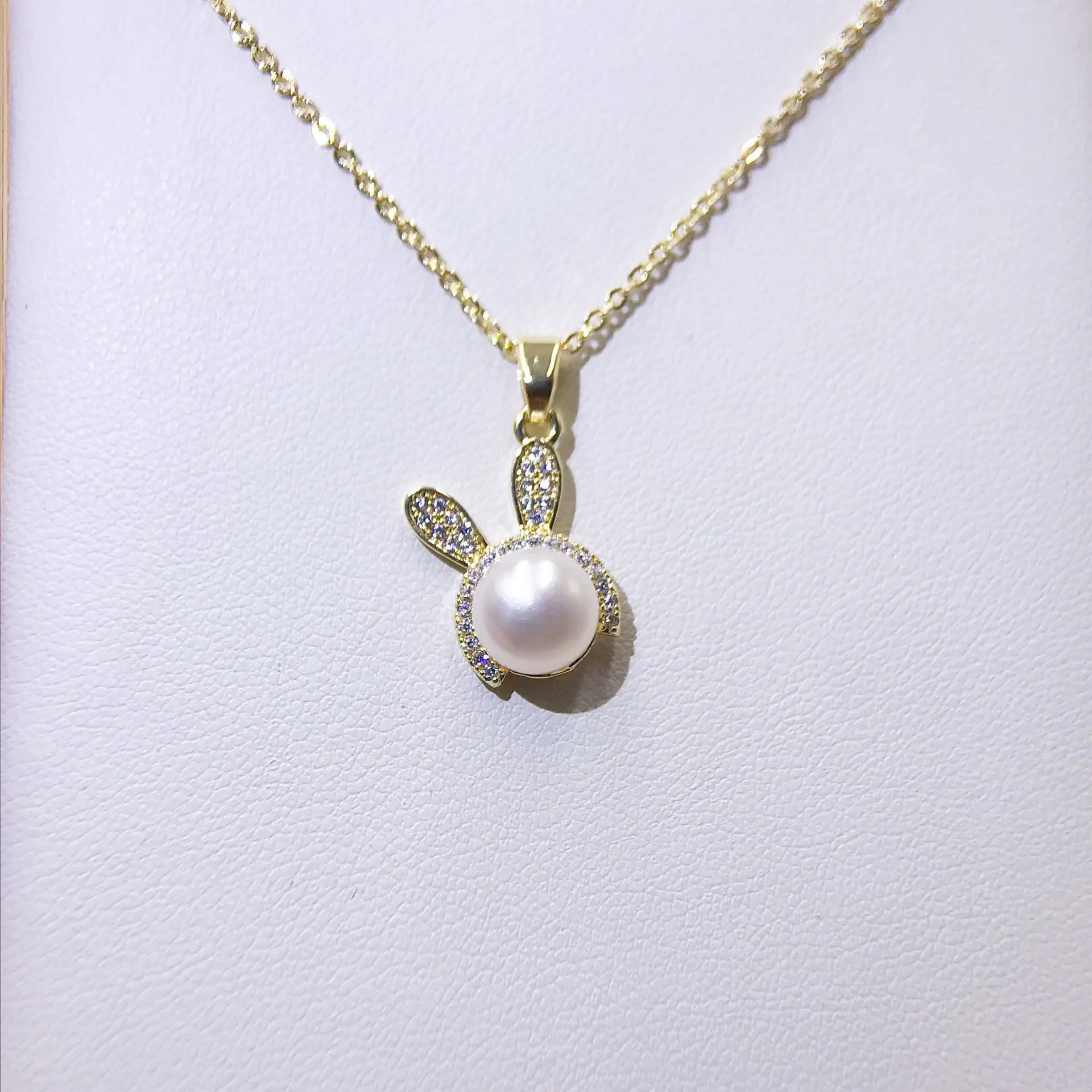 Luxury Pearl Flower Necklace Set Gold Chain - Image 34