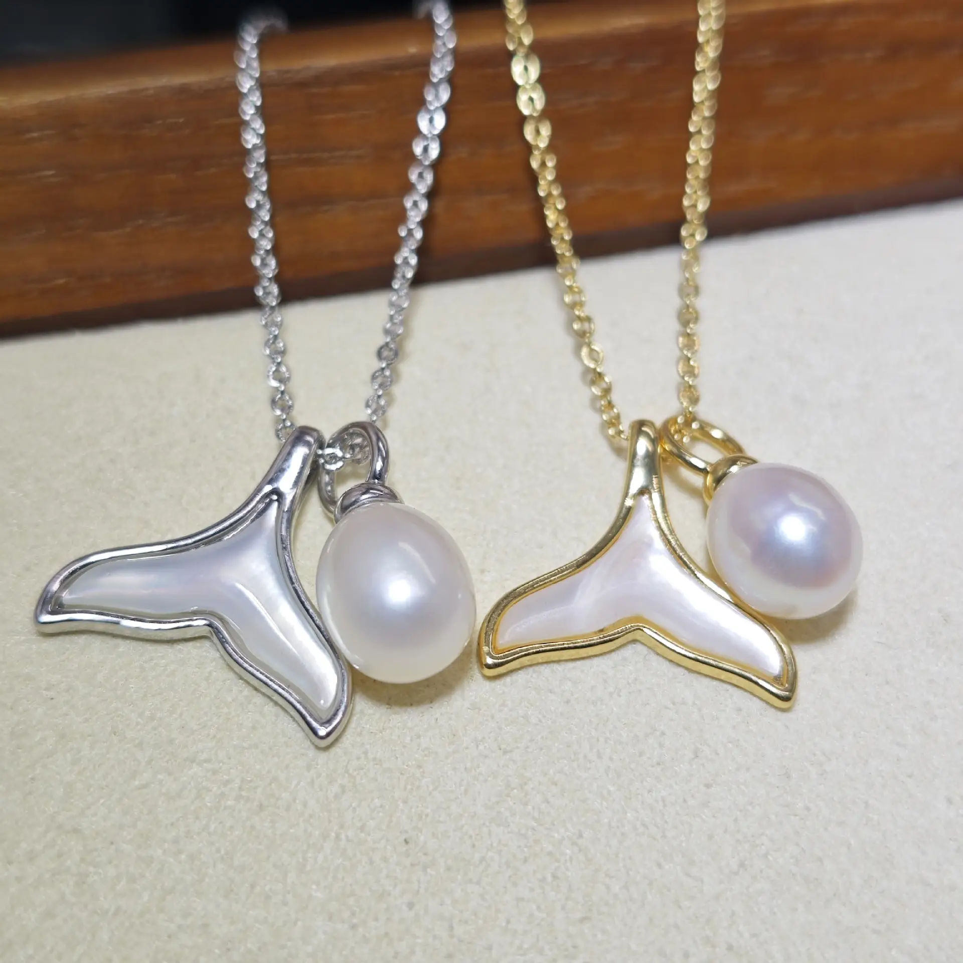 Luxury Pearl Flower Necklace Set Gold Chain - Image 36