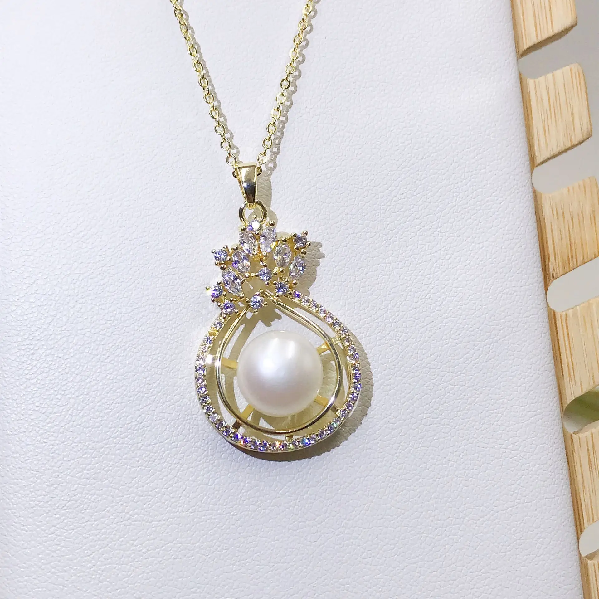 Luxury Pearl Flower Necklace Set Gold Chain - Image 38